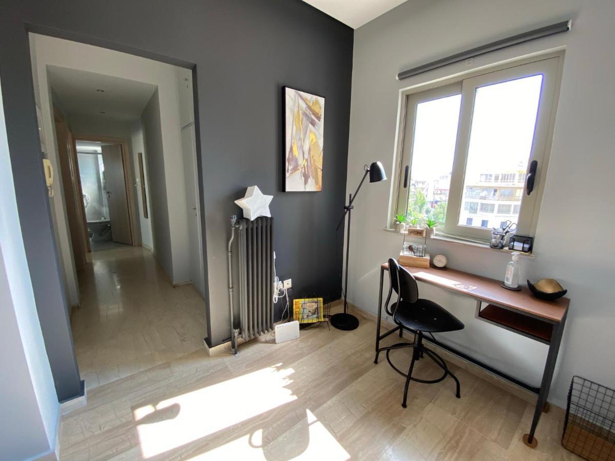 Asimina Apartment, Kerameikos Metro Station Афины Экстерьер фото
